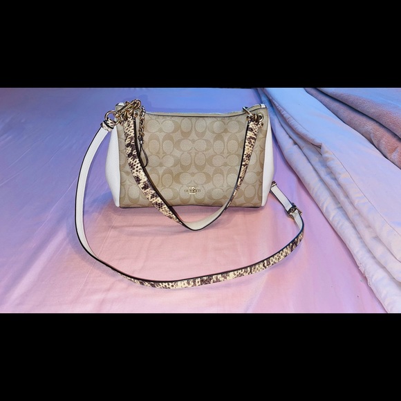 Coach Accessories - Original Coach crossbody purse